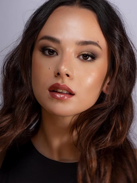 Glow skin con tecnica della mezzaluna